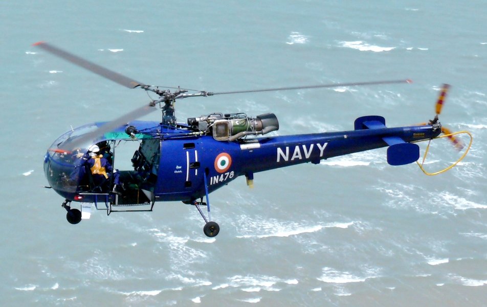 Indian Navy's Chetak Helicopter Crashes at Kochi Air Station, One Fatality