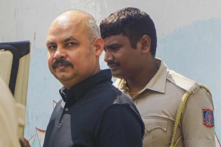 Arvind Kejriwal's Aide Bibhav Kumar Granted Bail After 100 Days in Custody in Swati Maliwal Assault Case